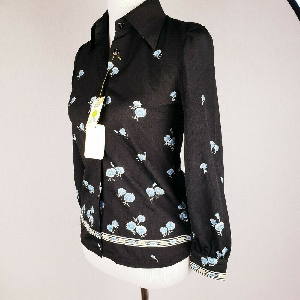 Asian Oriental Japan Blue Flowers Sheer Blouse Top